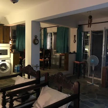 Beach House 50M From Glyfa Beach - Private Garden