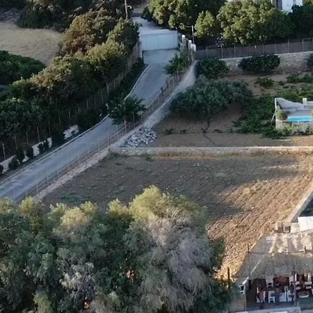 Beach House 50M From Glyfa Beach - Private Garden