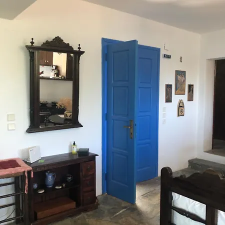 Lägenhet Beach House 50M From Glyfa Beach - Private Garden Aspro Chorio